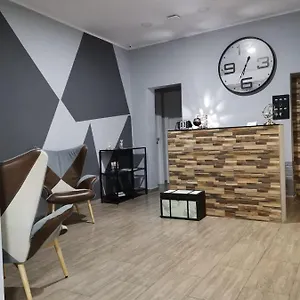 Re Carlo Guest house